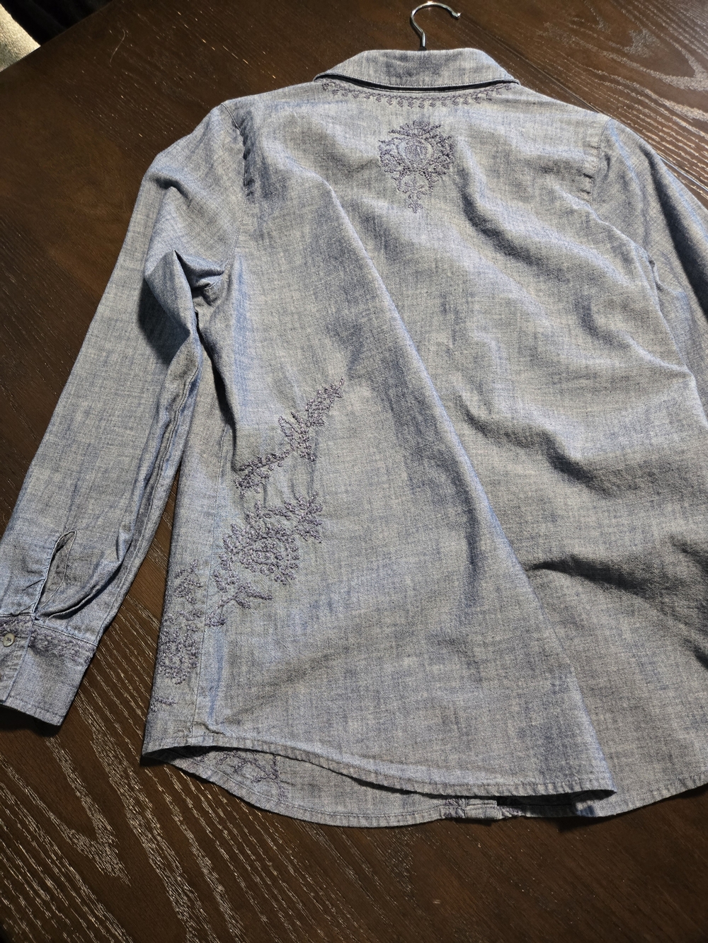 J. Jill Blue Chambray Embroidered Button Down Shirt. 100% Cotton. - Picture 7 of 14